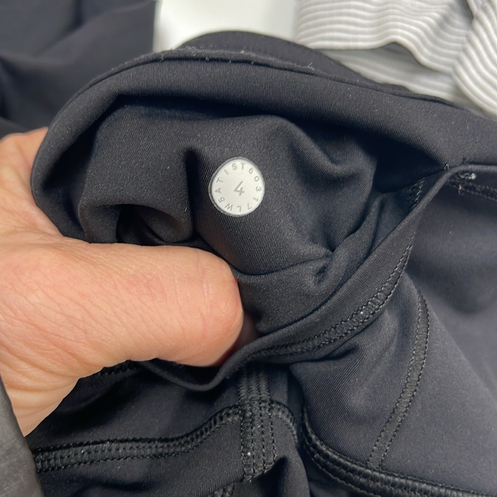 Lululemon bundle - Picture 11 of 11